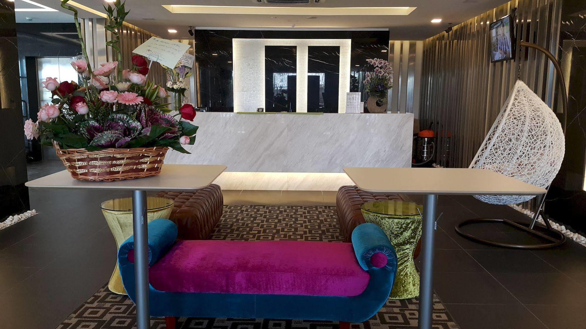 M Design Hotel @ Shamelin Perkasa Kuala Lumpur Exterior photo