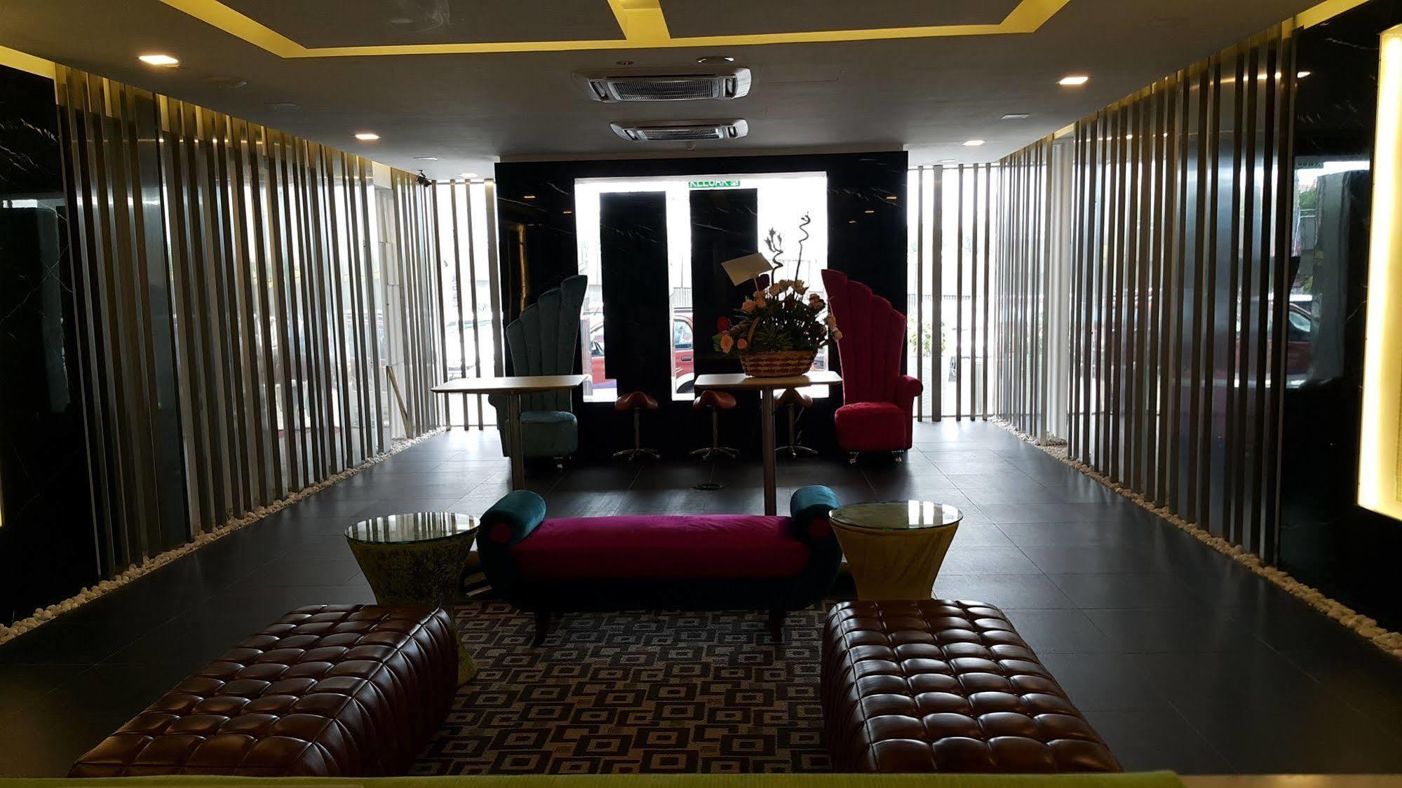 M Design Hotel @ Shamelin Perkasa Kuala Lumpur Exterior photo